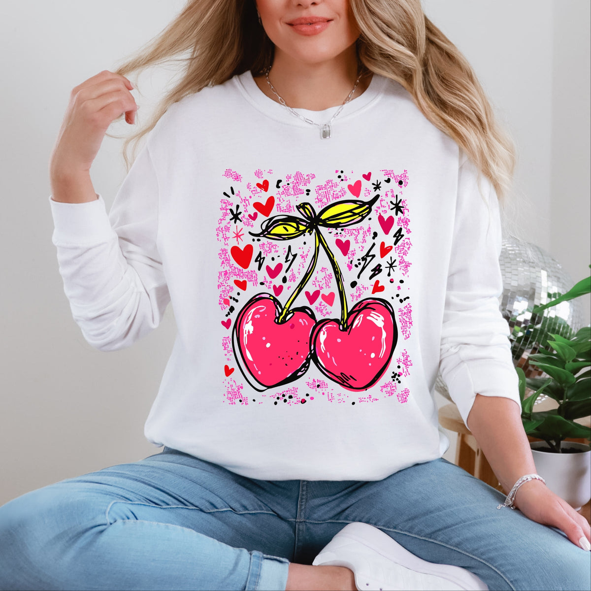 Cherry Hearts Grunge - Women's Garment Dyed Long Sleeve Graphic T-Shirt