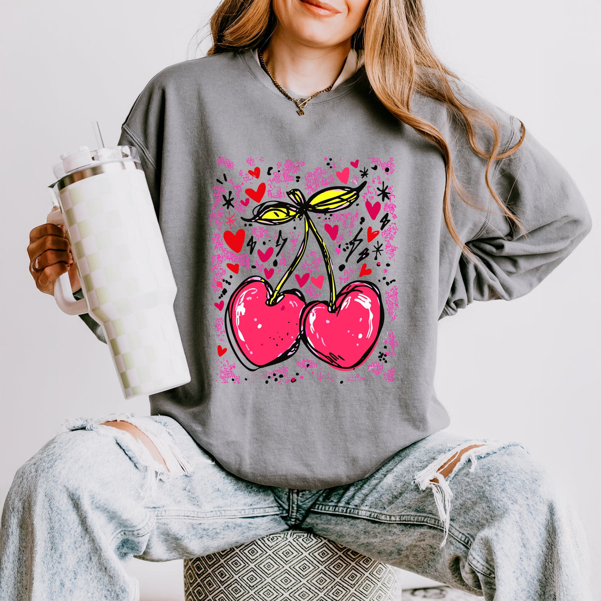 Cherry Hearts Grunge - Women's Lightweight Garment Dyed Sweatshirt