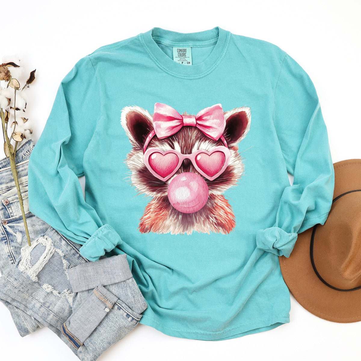Valentine Raccoon With Bubblegum - Women's Garment Dyed Long Sleeve Graphic T-Shirt