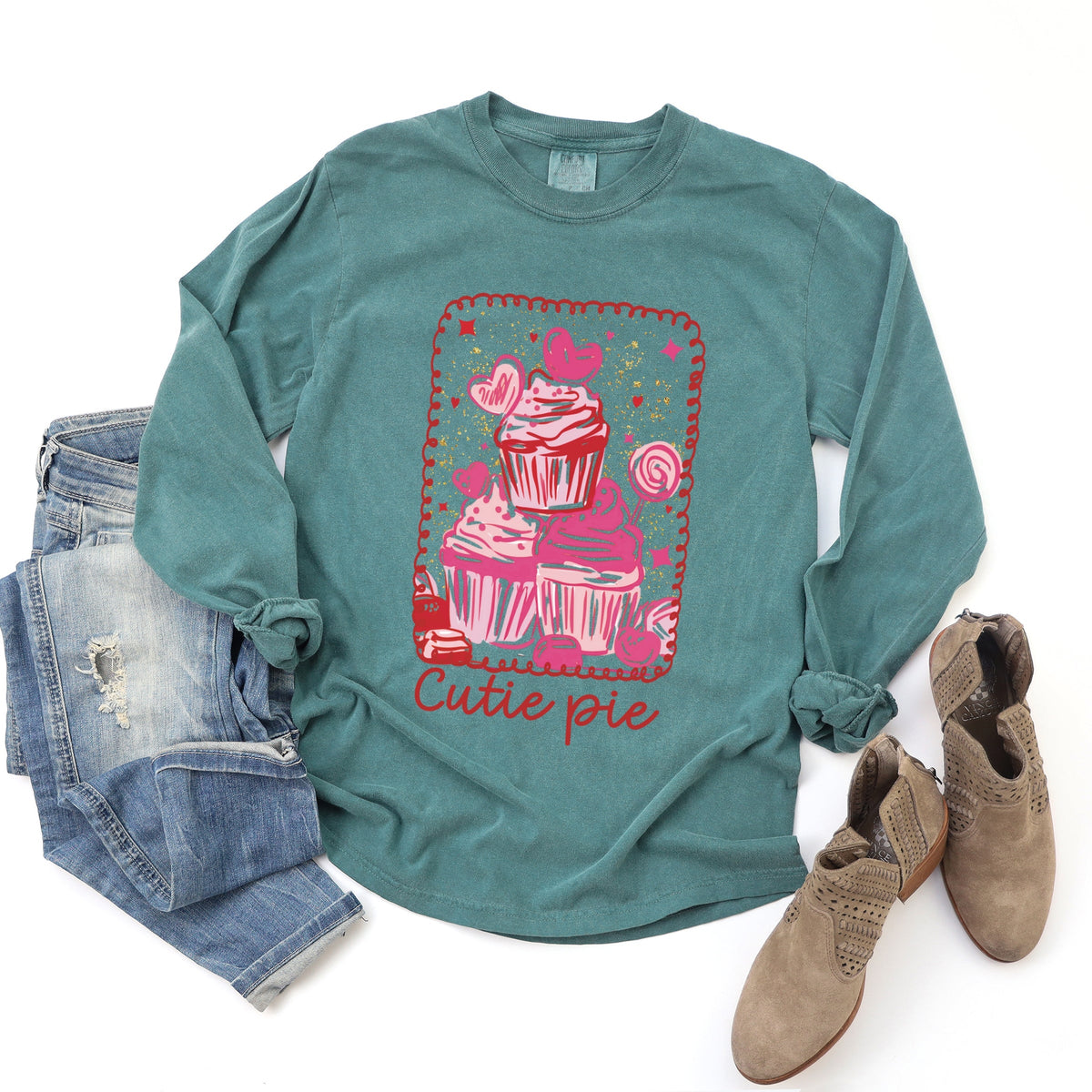 Cutie Pie Cupcakes Frame - Women's Garment Dyed Long Sleeve Graphic T-Shirt