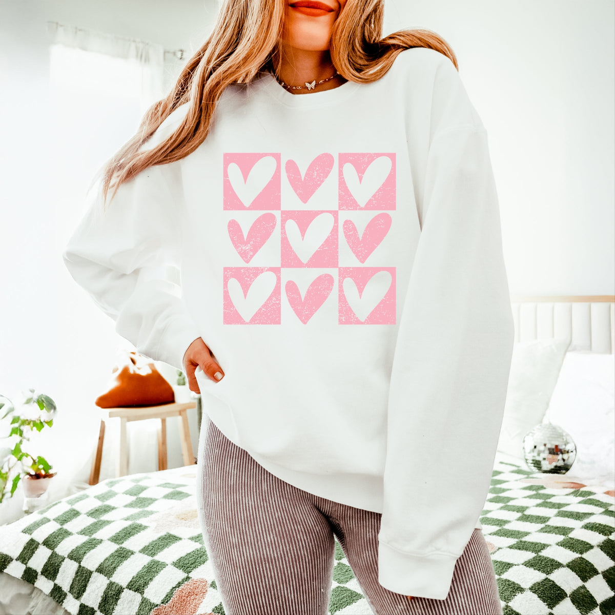 Pink Heart Checkered Chart - Women's Lightweight Garment Dyed Sweatshirt