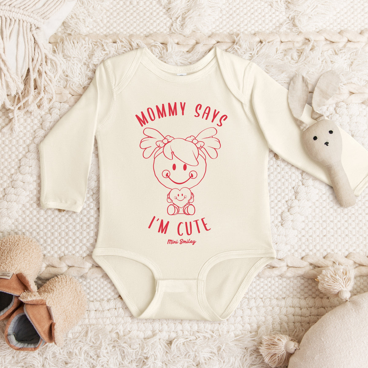 Mini Smiley Mommy Says I'm Cute - Baby Long Sleeve Bodysuit