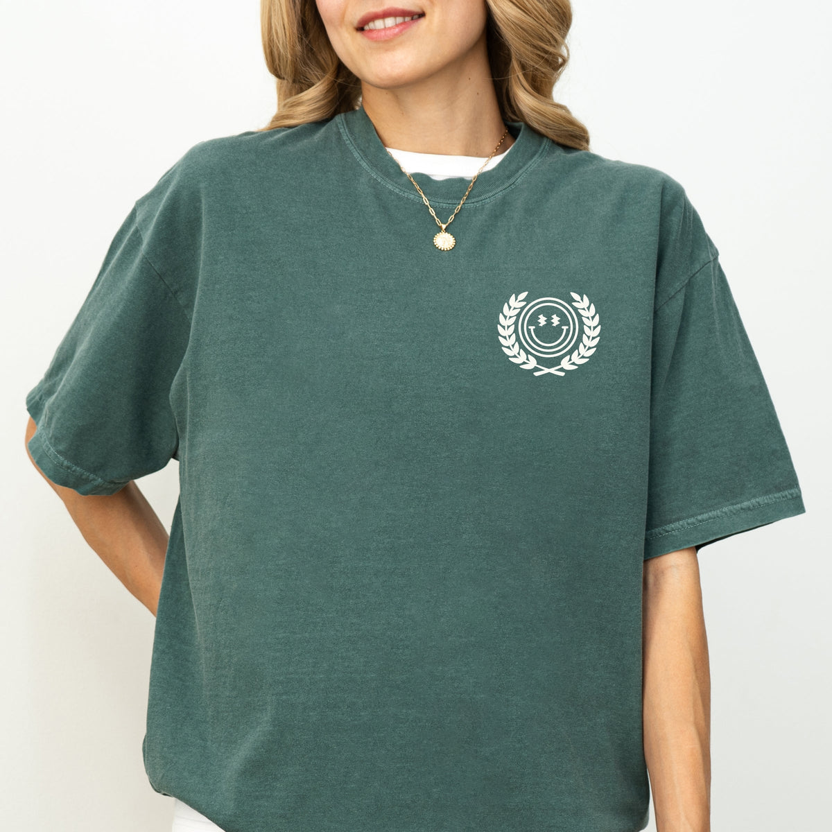 S.W.Smiley Endless Vacation Front And Back - Women's Garment Dyed Graphic T-Shirt