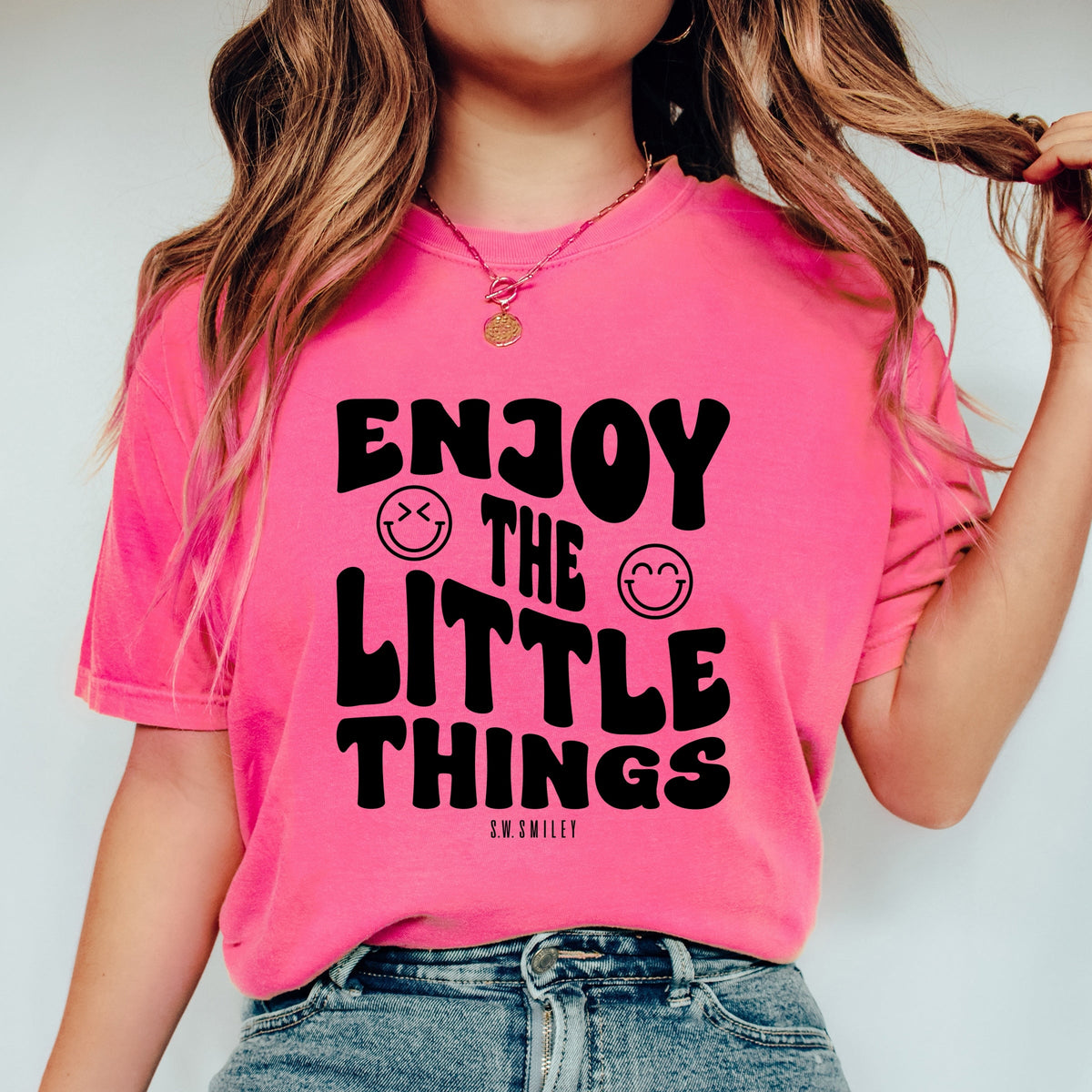 S.W.Smiley Enjoy The Little Things - Women's Garment Dyed Graphic T-Shirt