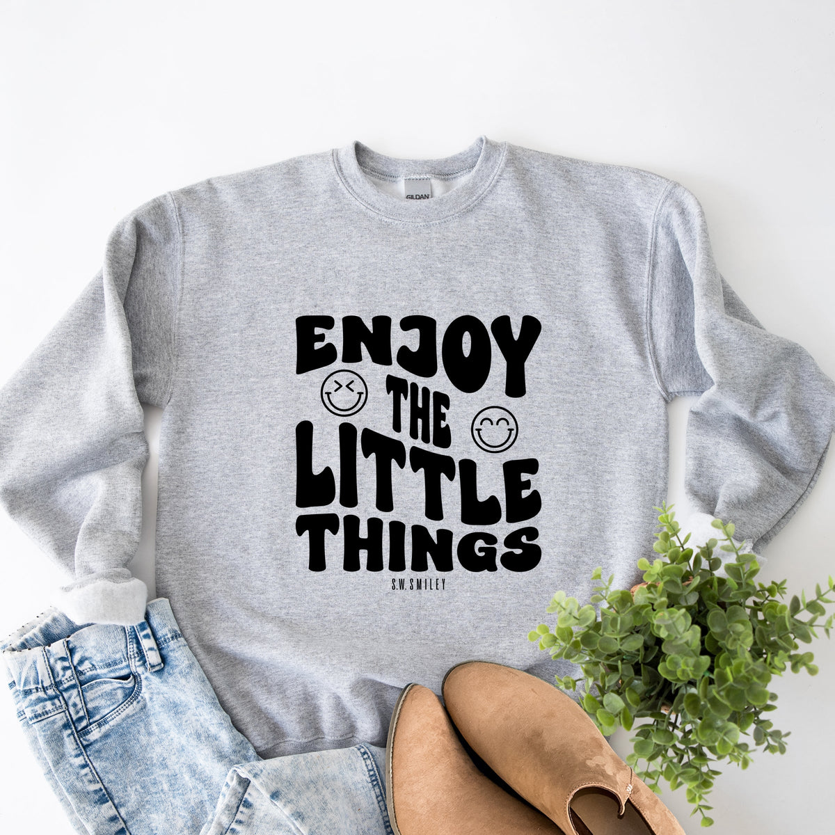 S.W.Smiley Enjoy The Little Things - Women's Graphic Sweatshirt