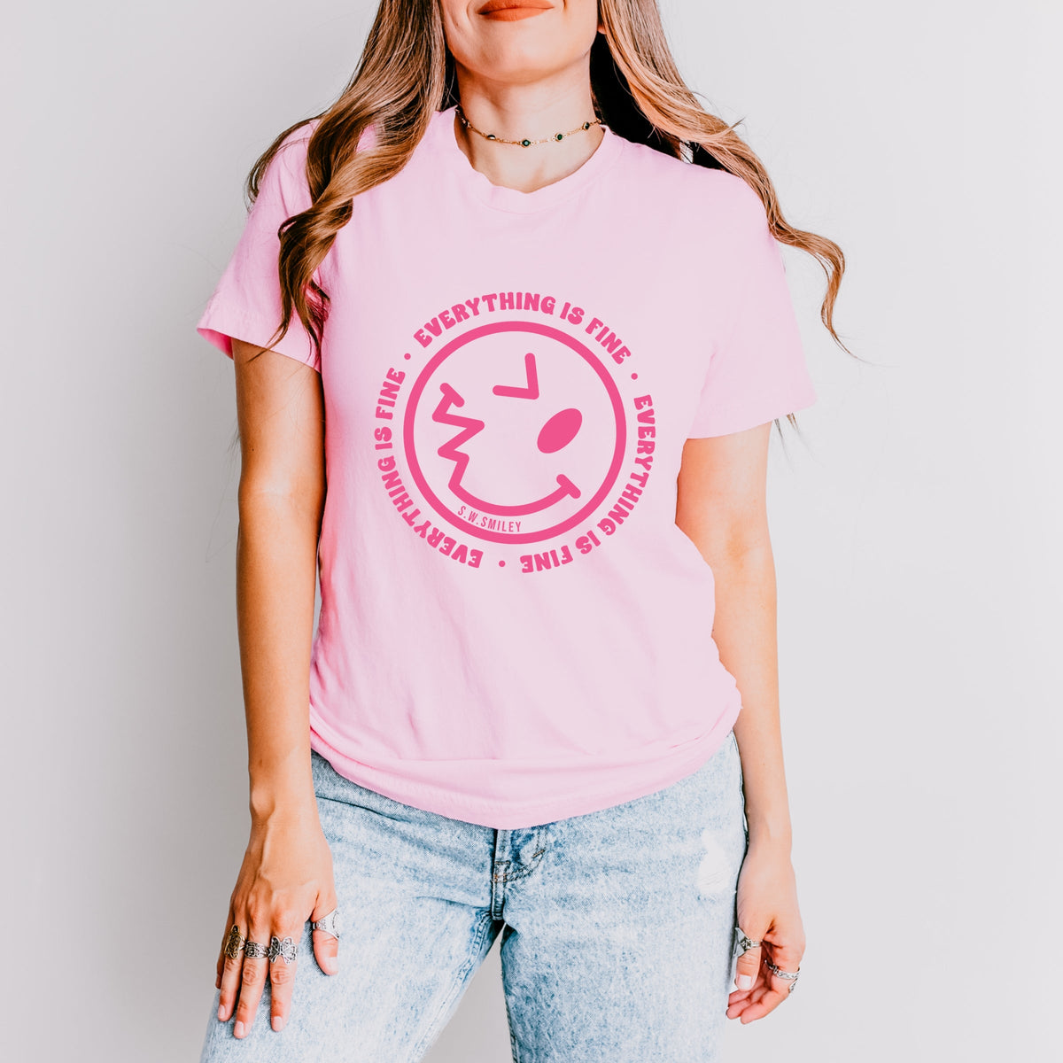 S.W.Smiley Everything Is Fine - Women's Short Sleeve Graphic T-Shirt