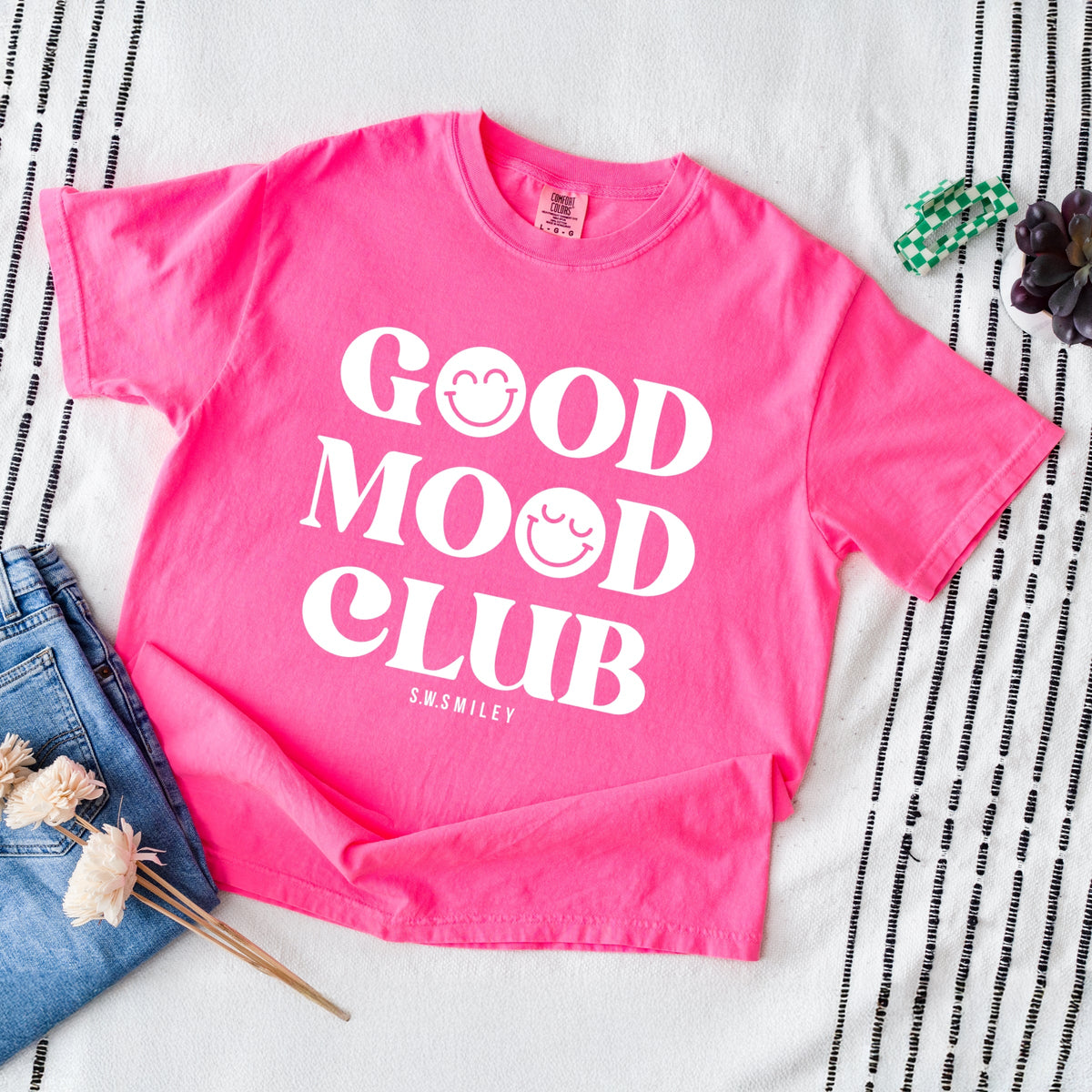 S.W.Smiley Good Mood Club - Women's Garment Dyed Graphic T-Shirt