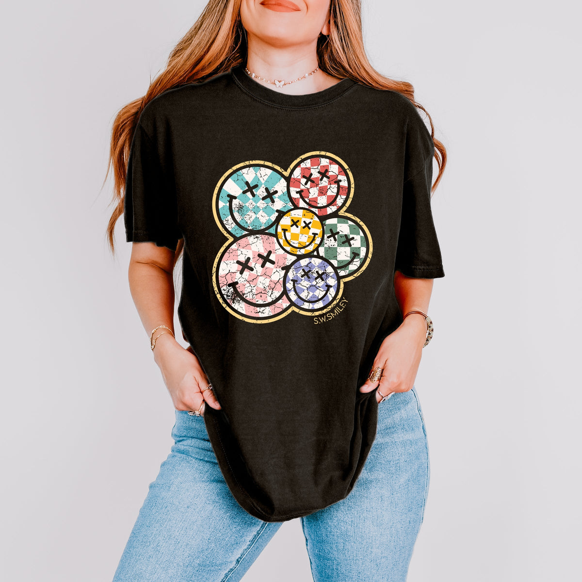 S.W.Smiley Rainbow Checkered - Women's Garment Dyed Tee