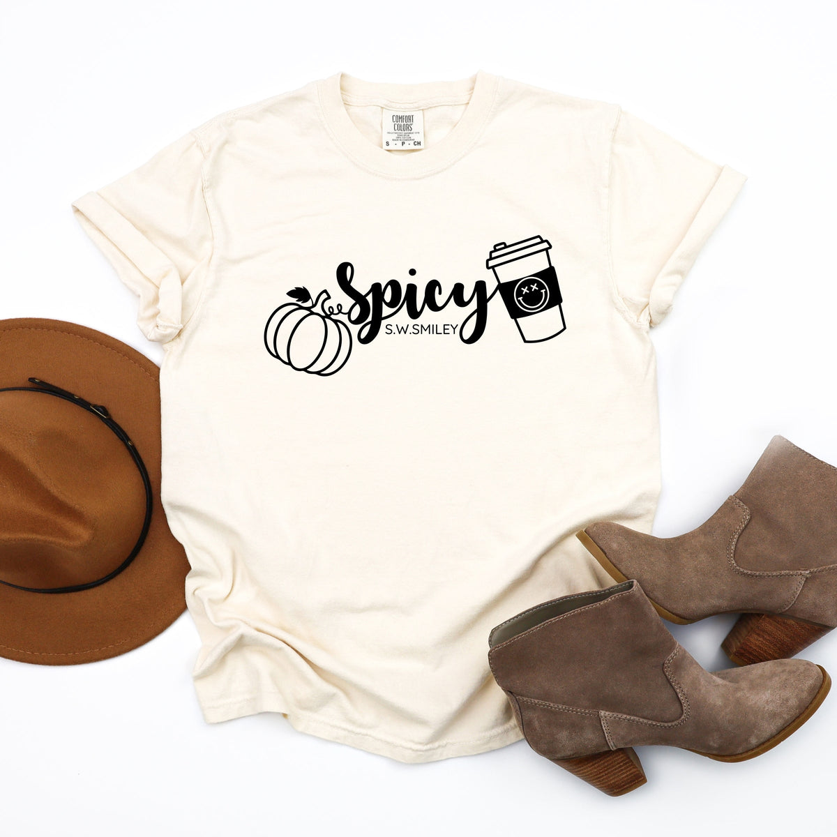 S.W.Smiley Spicy Pumpkin Spice - Women's Garment Dyed Graphic T-Shirt