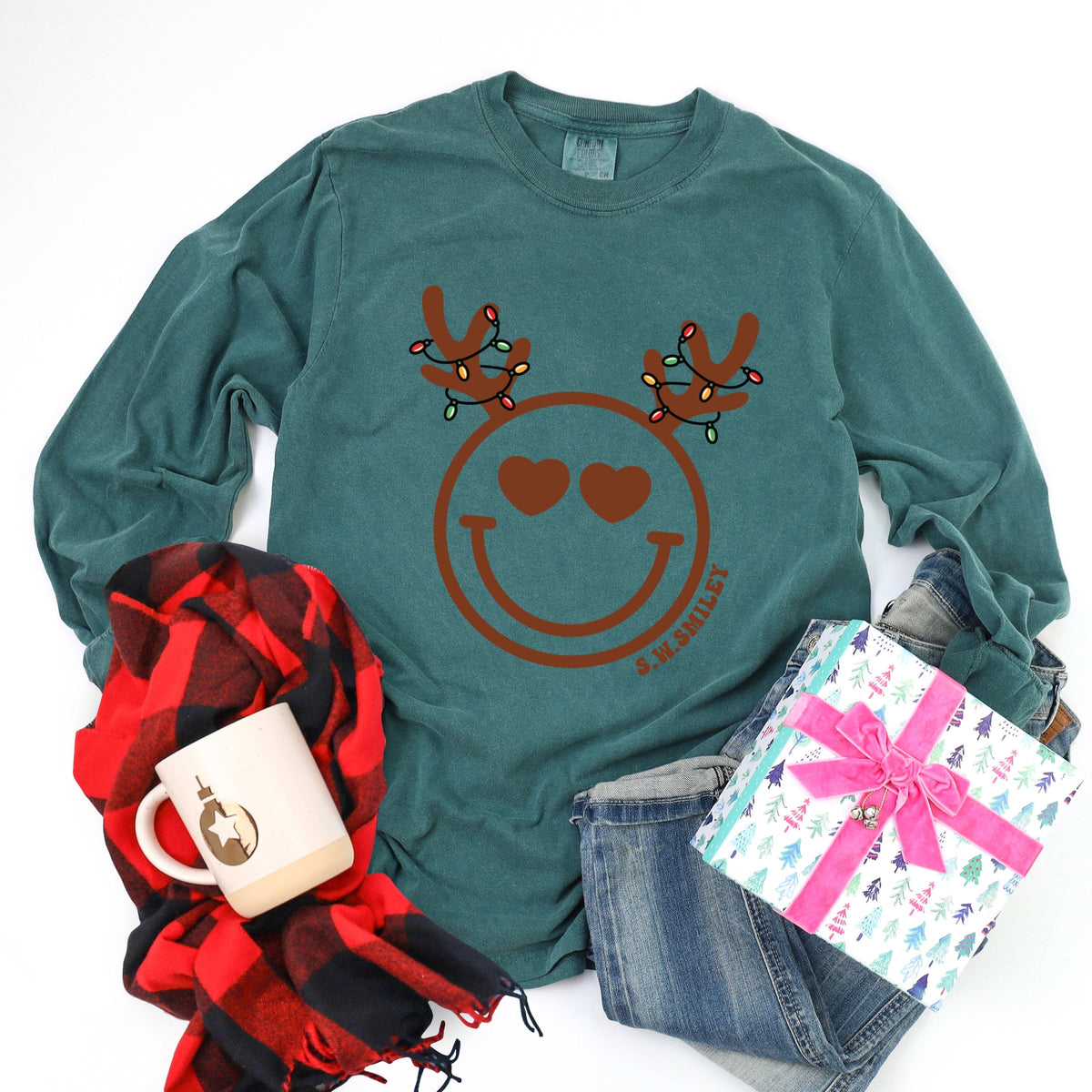 S.W.Smiley Reindeer Lights - Womens Garment Dyed Long Sleeve
