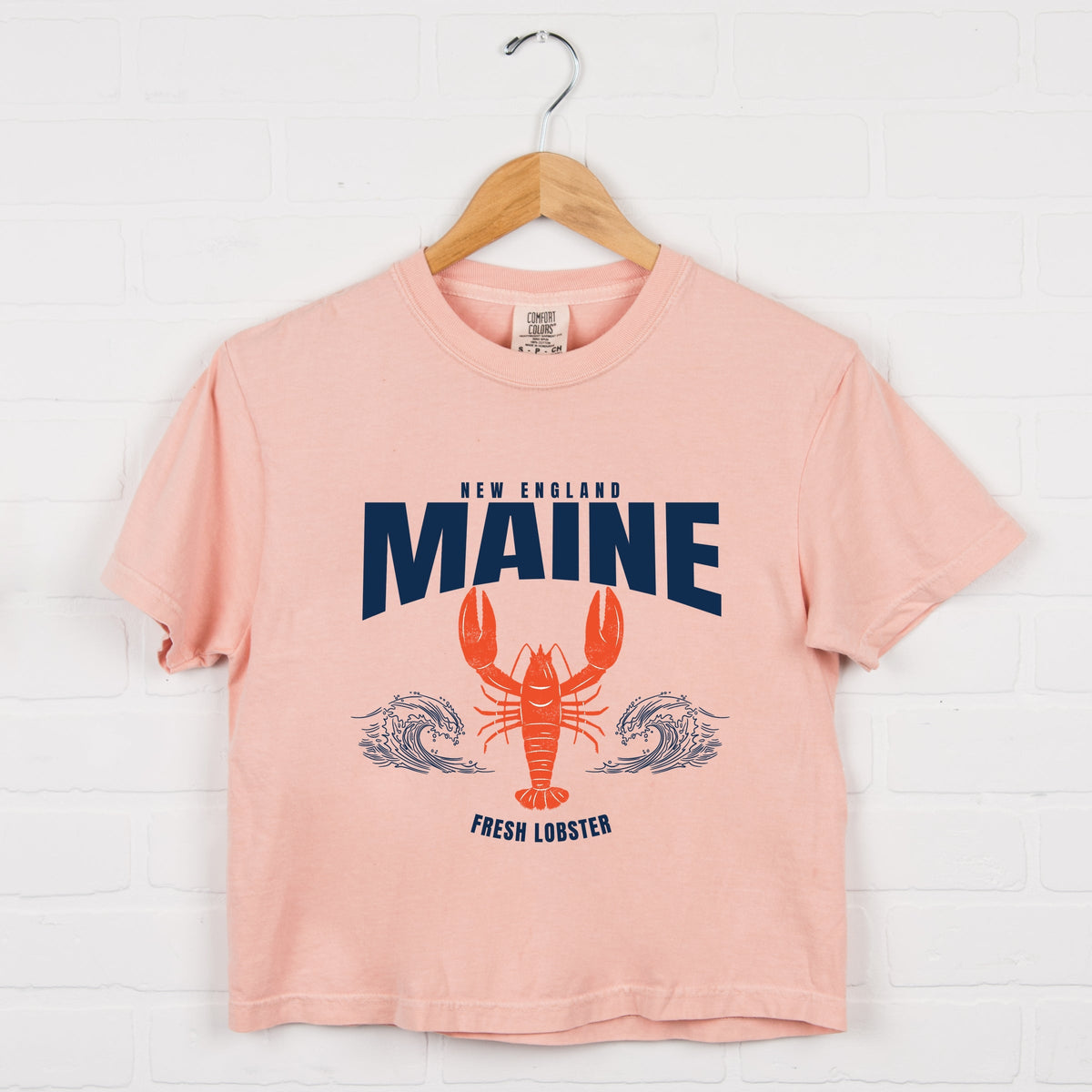 Maine Fresh Lobster Waves - Women's Boxy Crop Top Graphic T-Shirt