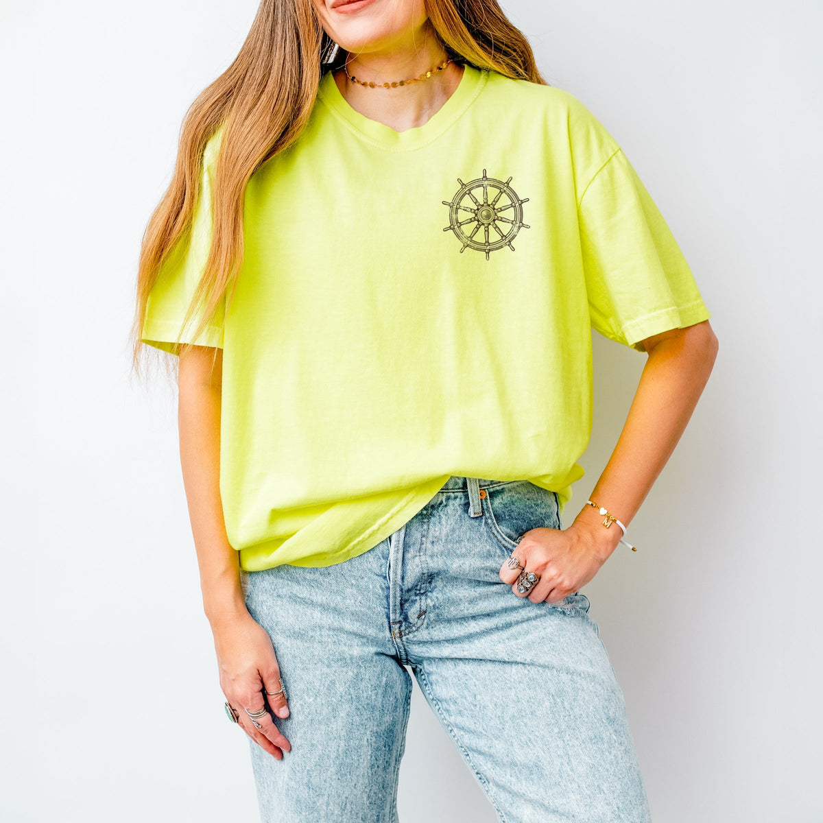 Captain's Wheel Distressed - Women's Garment Dyed Graphic T-Shirt