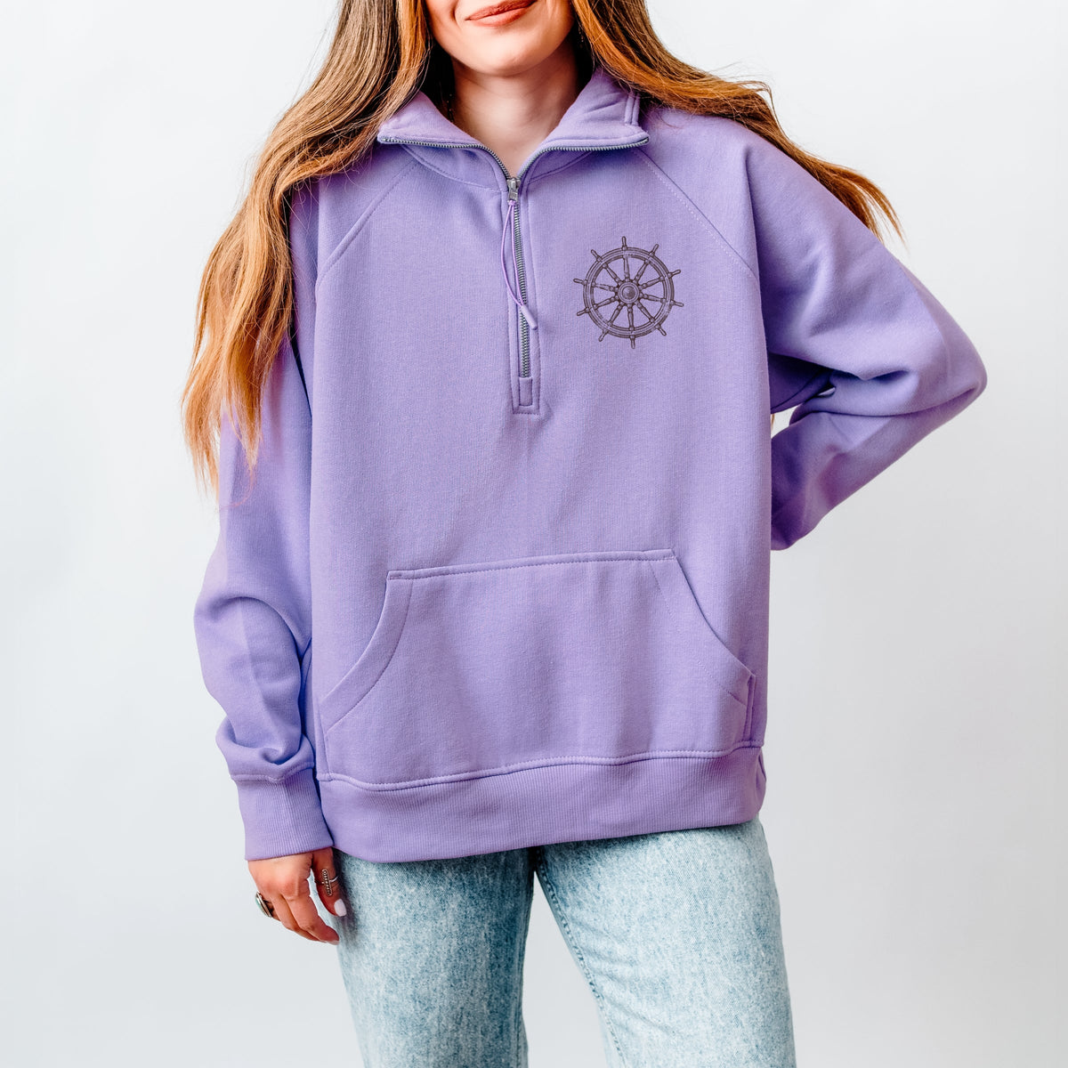 Captain's Wheel Distressed - Women's Quarter Zip Fleece Graphic Sweatshirt
