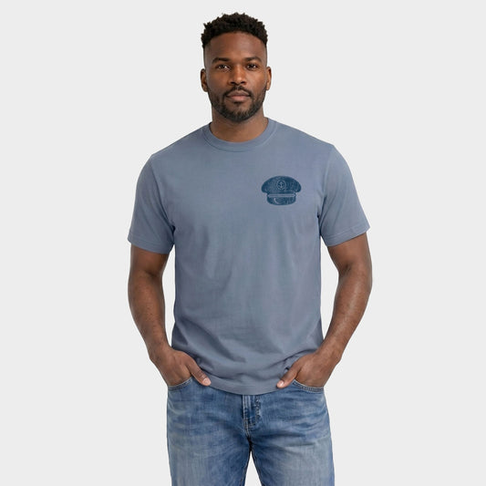 Skipper Cruising Around The World - Men's Garment Dyed Graphic T-Shirt