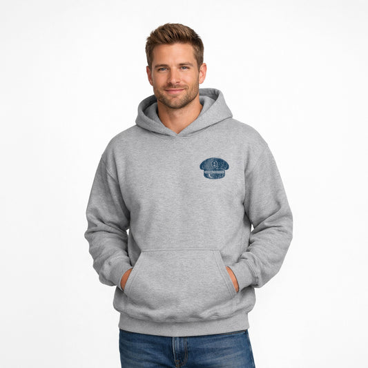 Skipper Cruising Around The World - Men's Graphic Hoodie
