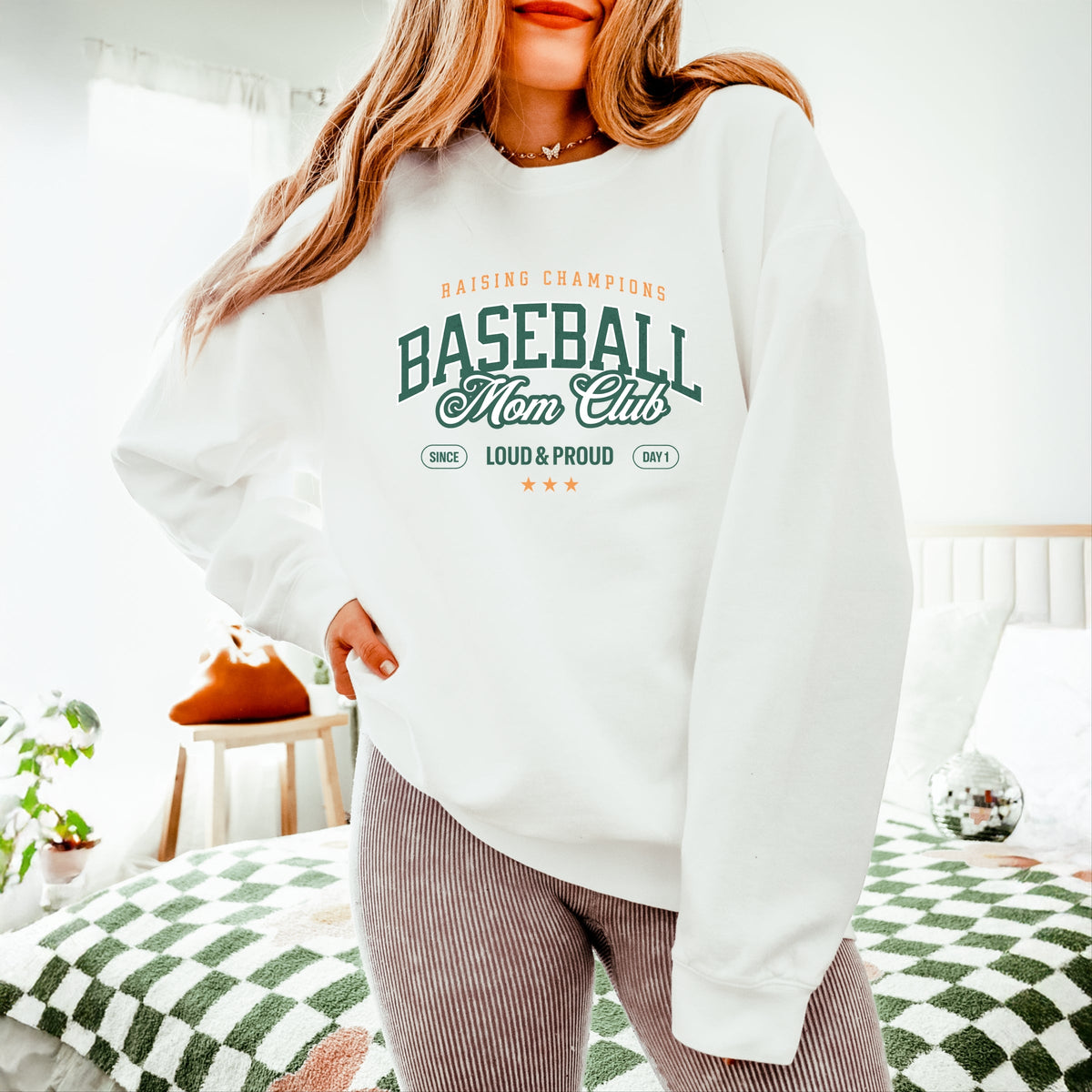 Baseball Mom Club Loud & Proud - Women's Lightweight Garment Dyed Sweatshirt