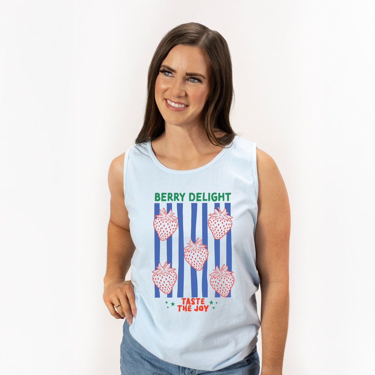 Berry Delight Strawberries Stripes - Women's Garment Dyed Graphic Tank Top