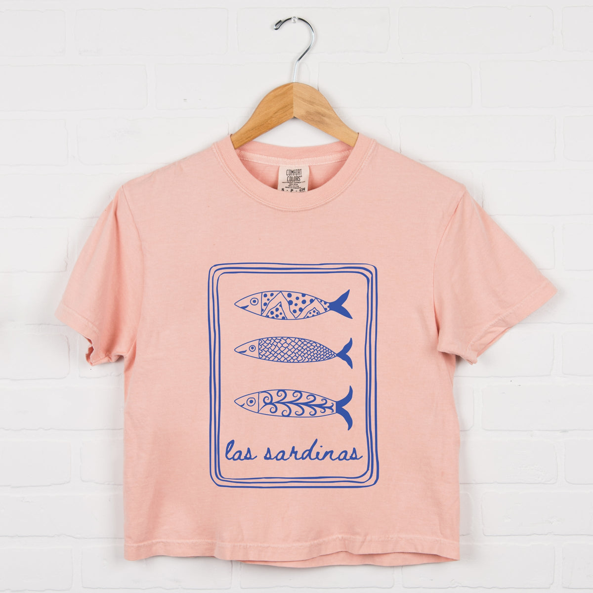 Las Sardinas - Women's Boxy Crop Top Graphic T-Shirt