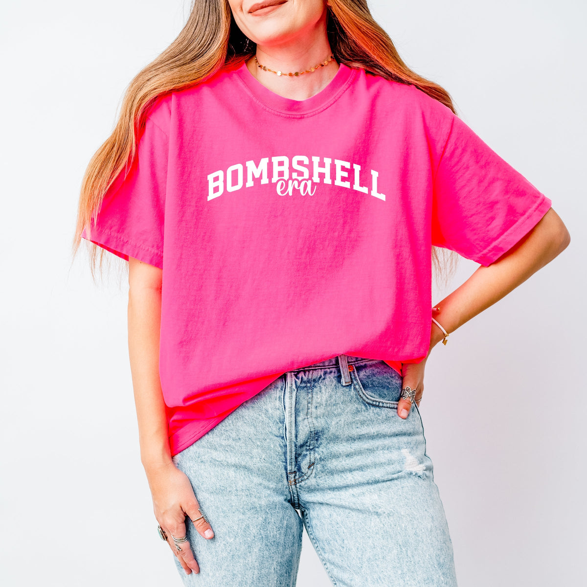 Bombshell Era Arched - Women's Garment Dyed Graphic T-Shirt