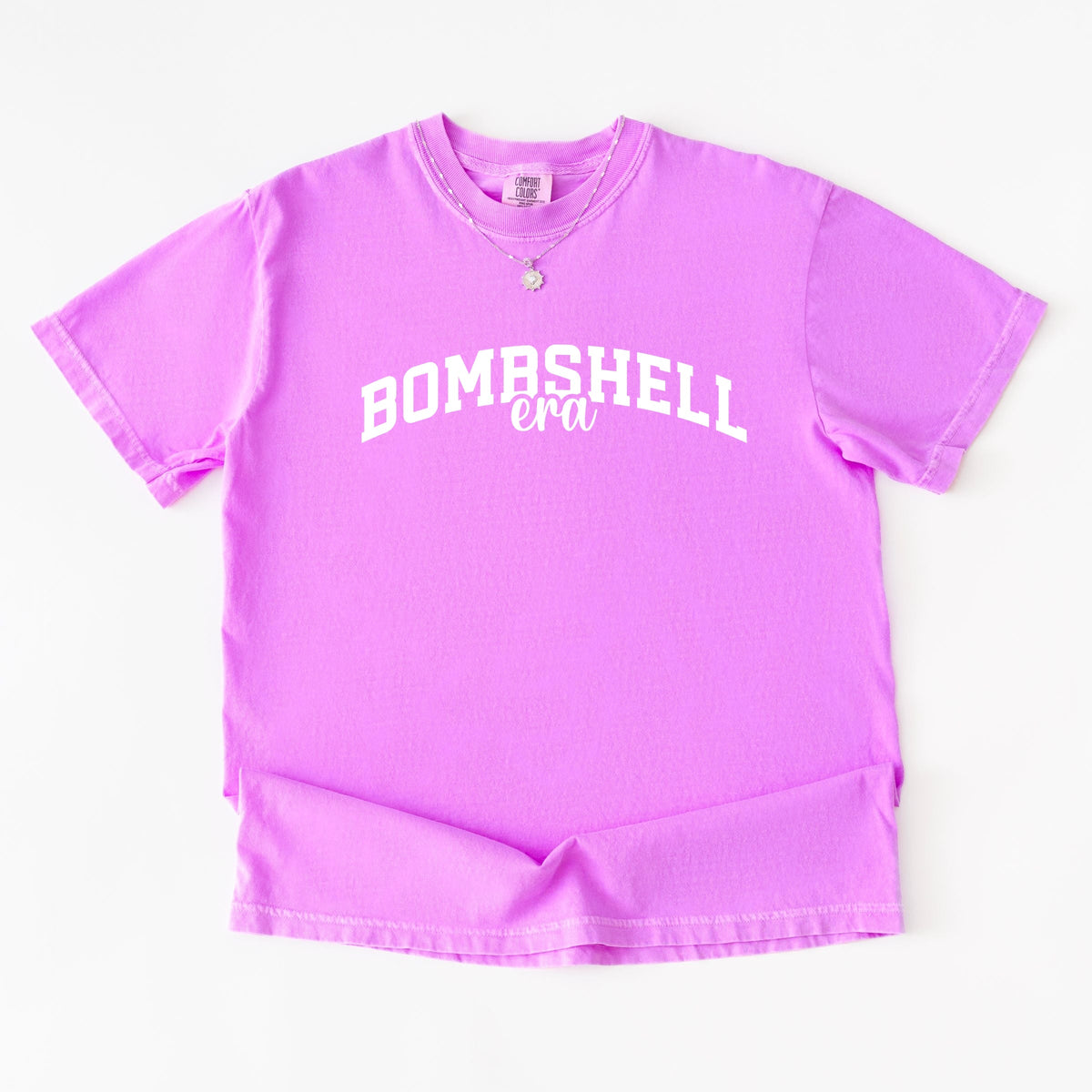 Bombshell Era Arched - Women's Garment Dyed Graphic T-Shirt