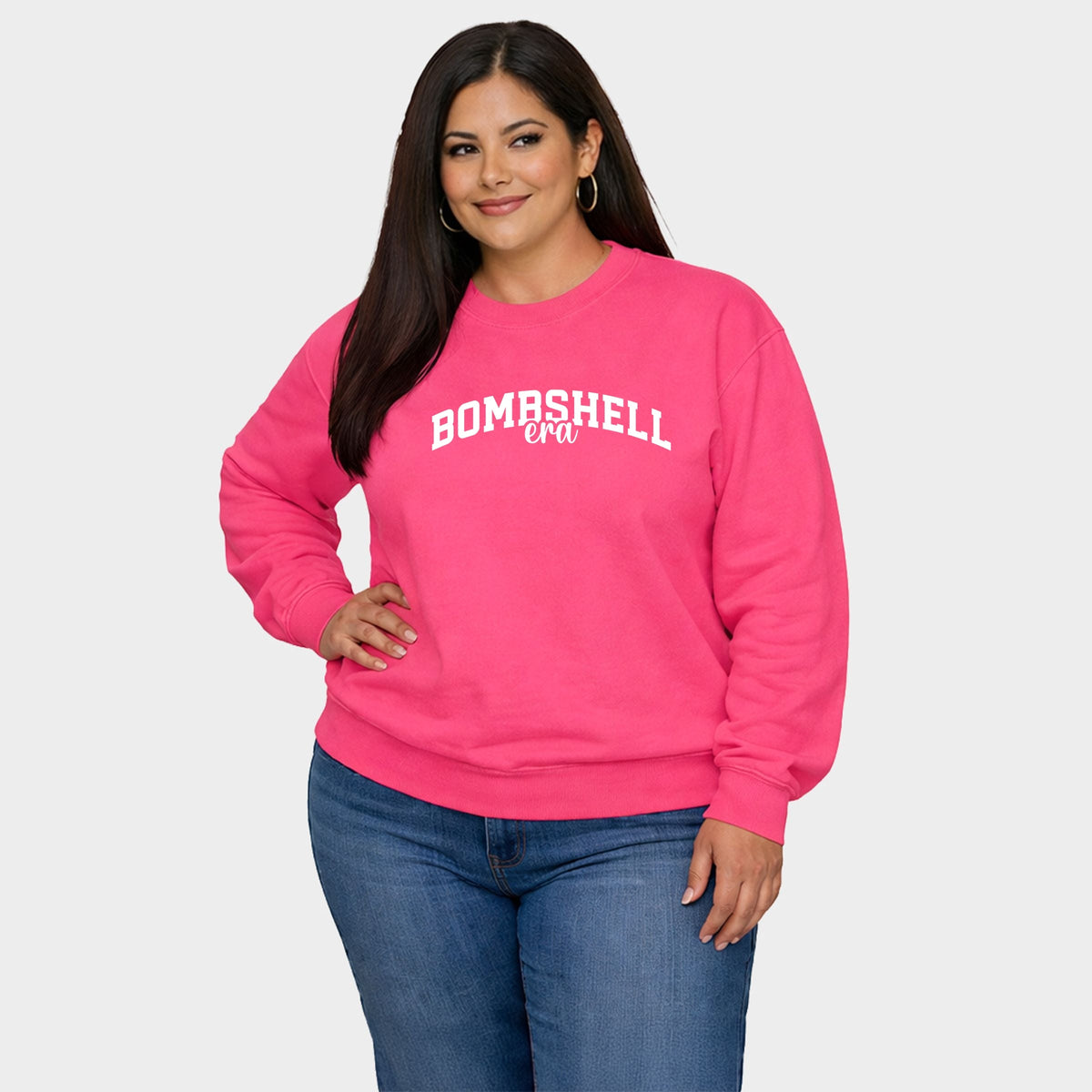 Bombshell Era Arched -  Women's Plus Sweatshirt