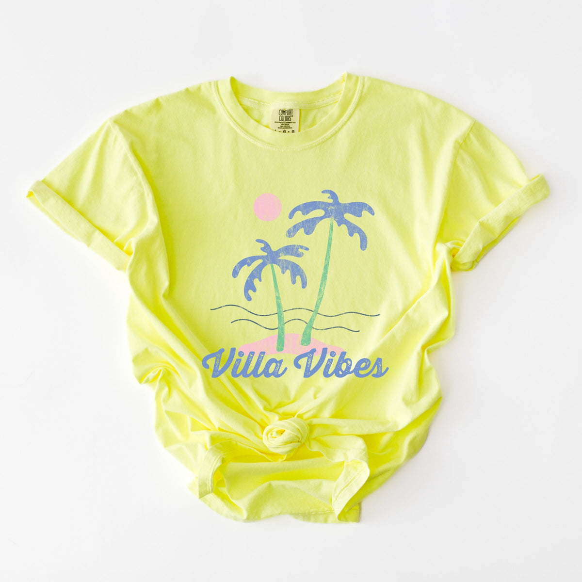 Villa Vibes Palm Tree - Women's Garment Dyed Graphic T-Shirt