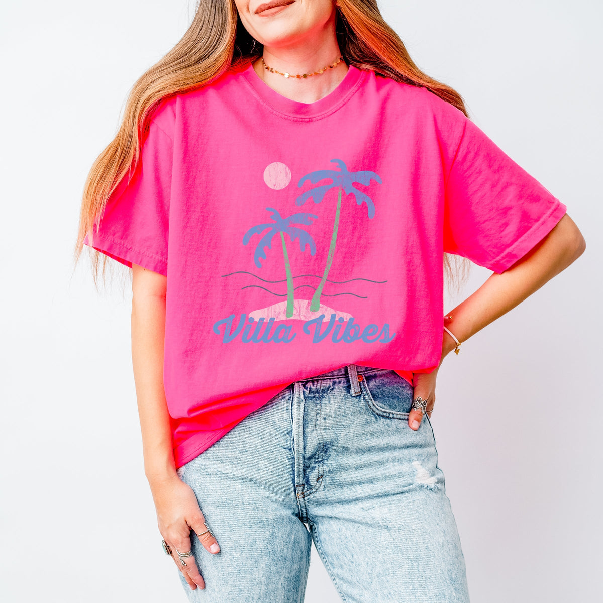 Villa Vibes Palm Tree - Women's Garment Dyed Graphic T-Shirt