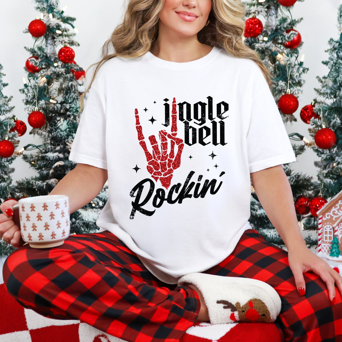 Jingle Bell Rockin' Skeleton Glitter - Women's Garment Dyed Tee