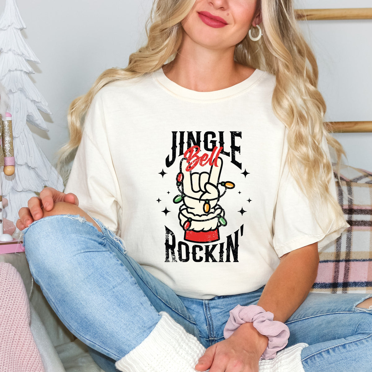 Jingle Bell Rockin' Santa Glove - Women's Garment Dyed Tee