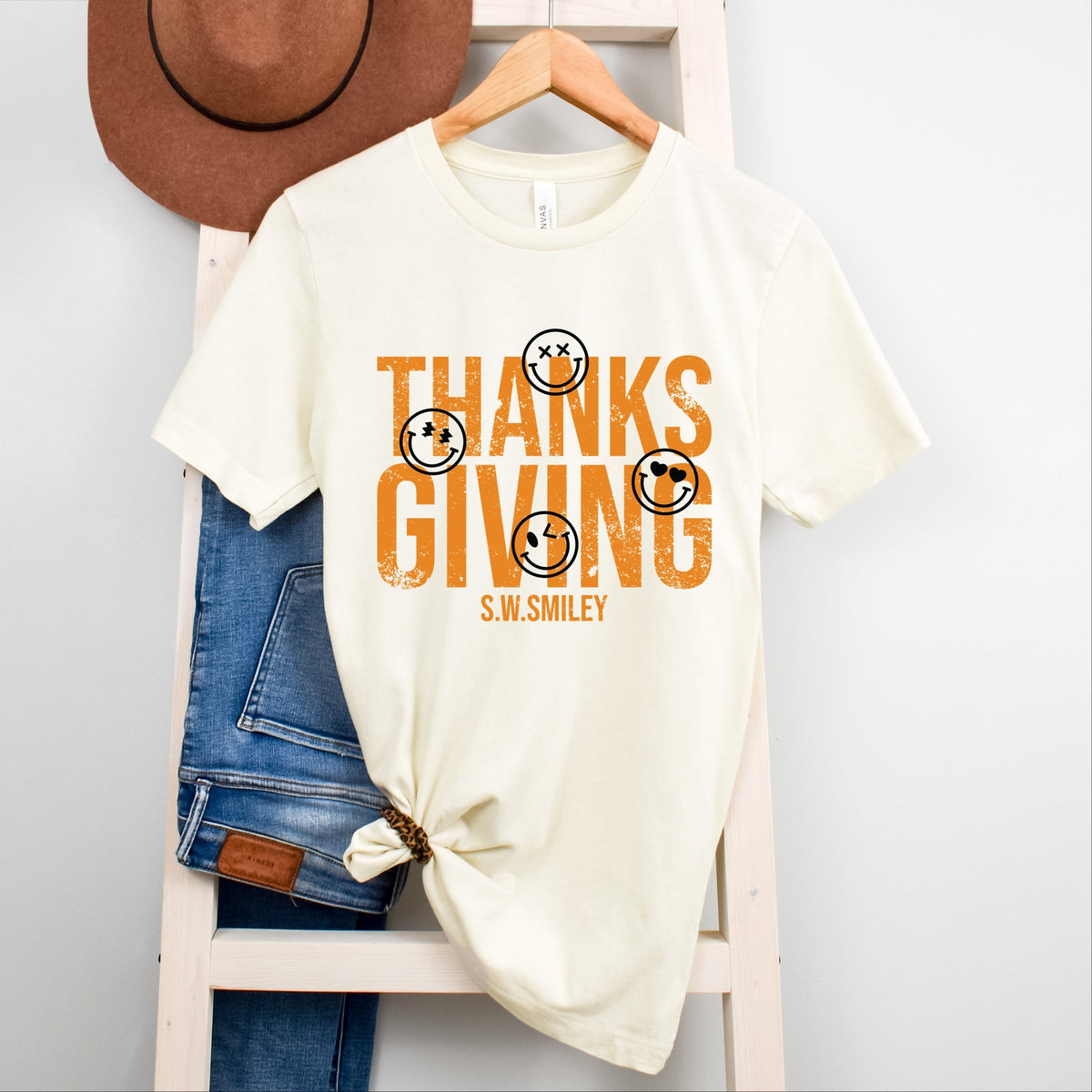 S.W.Smiley Thanksgiving Distressed - Women's Short Sleeve Graphic T-Shirt