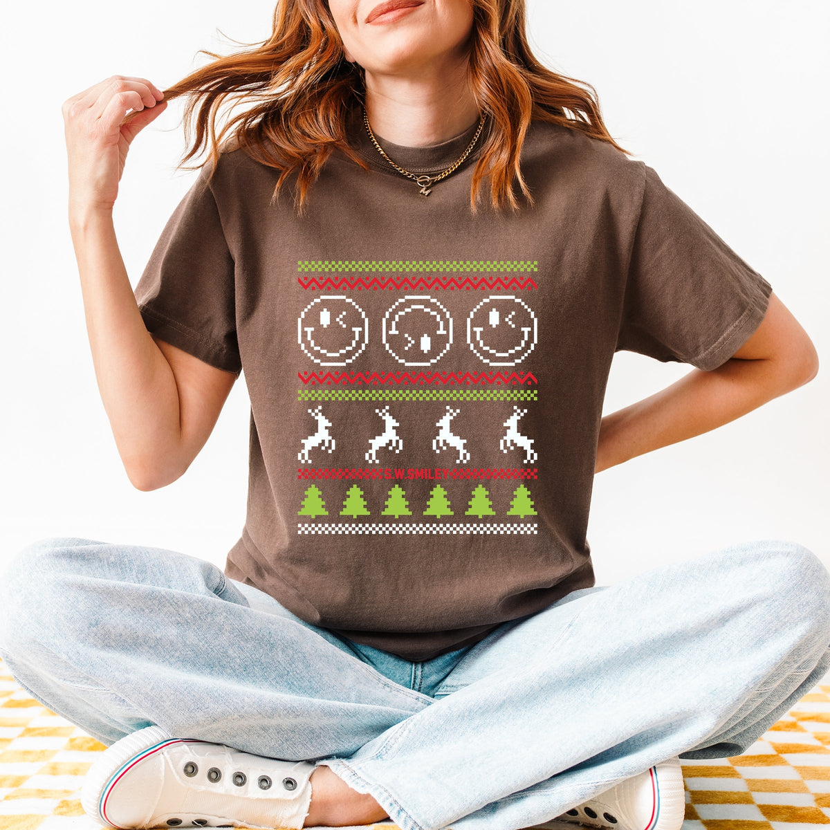 S.W.Smiley Ugly Christmas Sweater Pixels - Women's Garment Dyed Graphic T-Shirt
