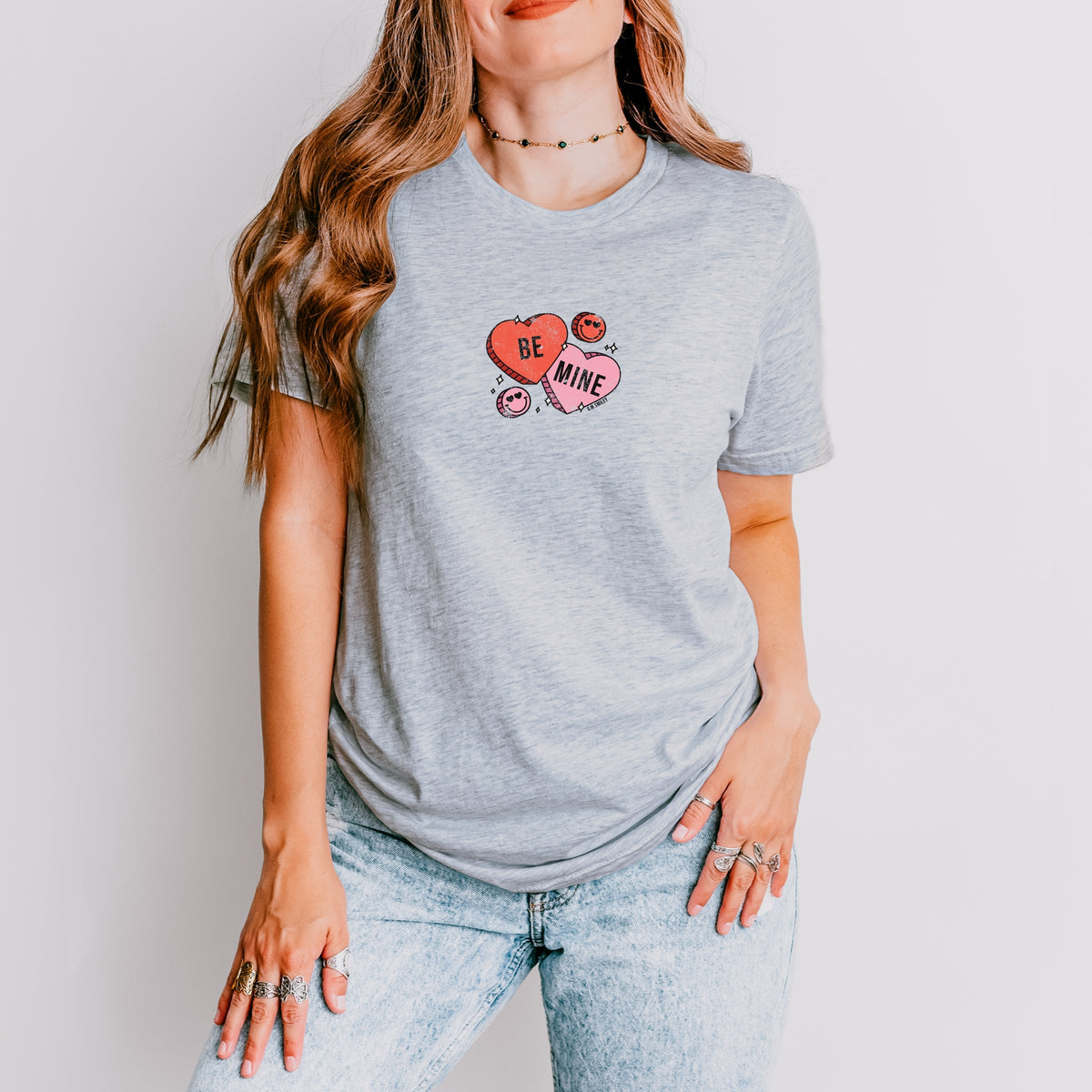 S.W.Smiley Be Mine Hearts Distressed - Women's Short Sleeve Graphic T-Shirt