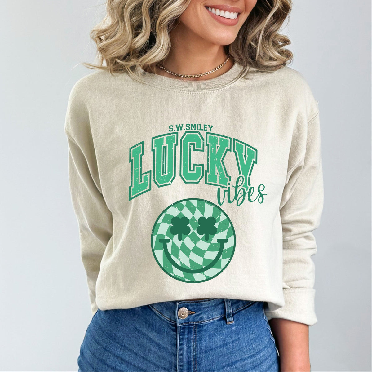 S.W.Smiley Lucky Vibes Smiley -  Women's Graphic Sweatshirt