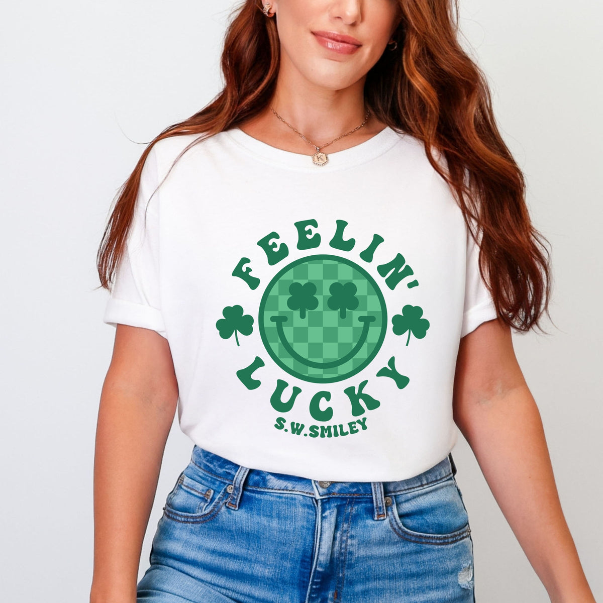 S.W.Smiley Feelin Lucky Checkered Smiley Face  - Women's Garment Dyed Graphic T-Shirt