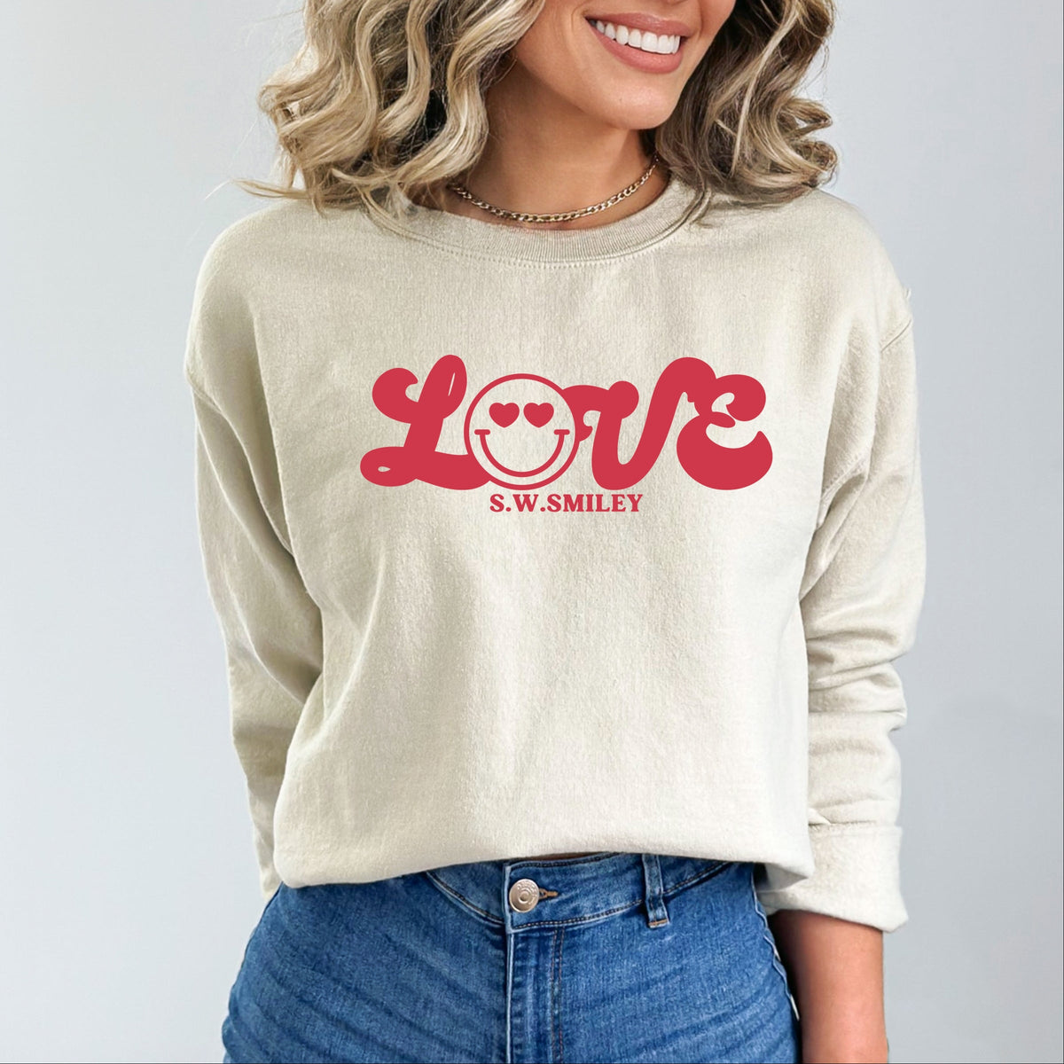 S.W.Smiley Love Cursive -  Women's Graphic Sweatshirt