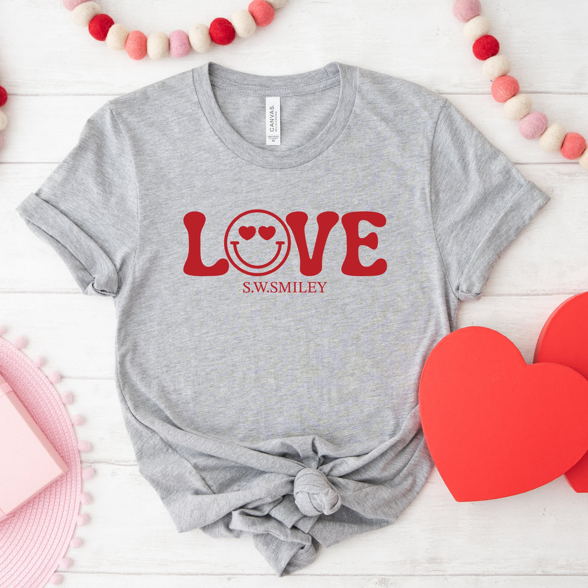 S.W.Smiley Love Smile - Women's Short Sleeve Graphic T-Shirt