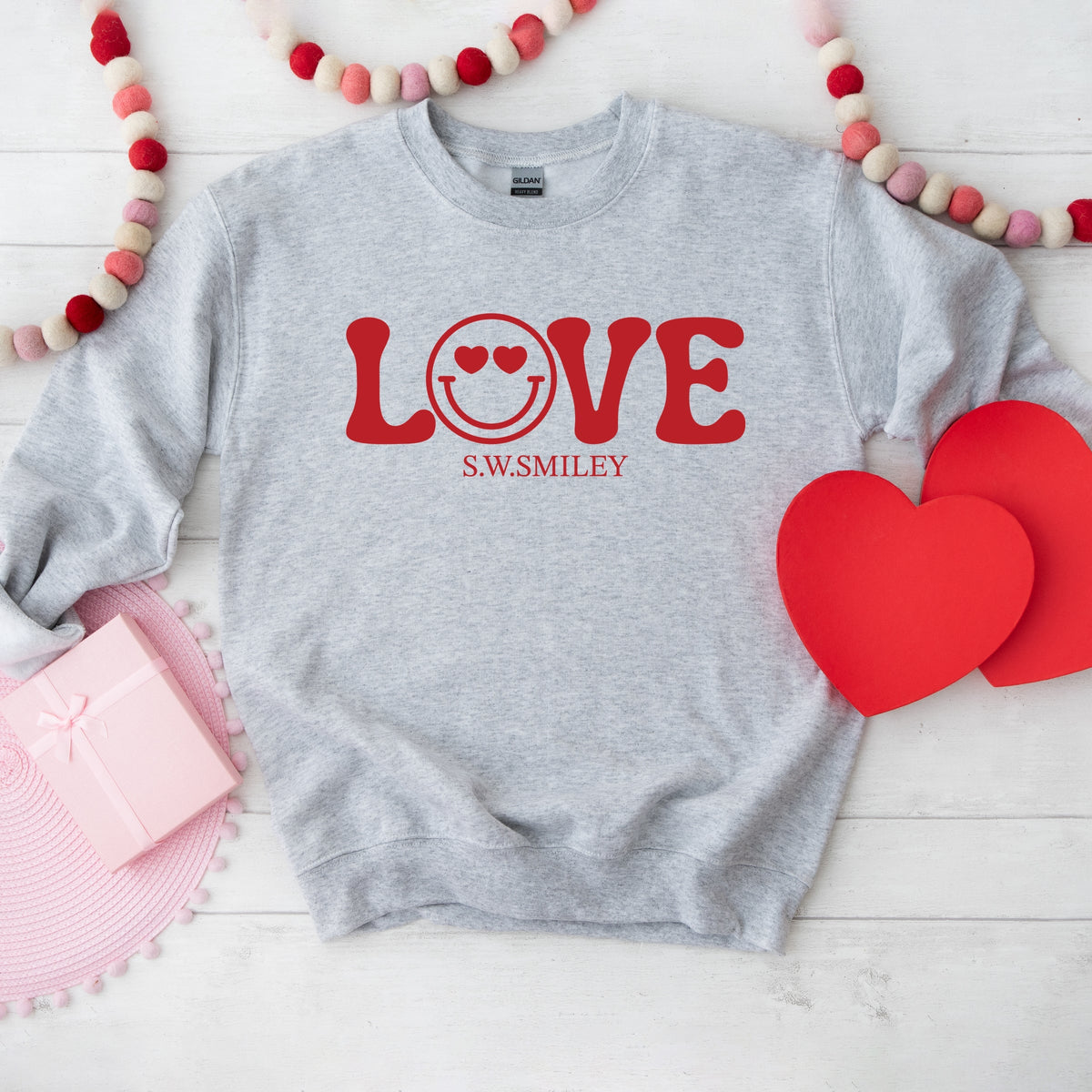 S.W.Smiley Love Smile -  Women's Graphic Sweatshirt