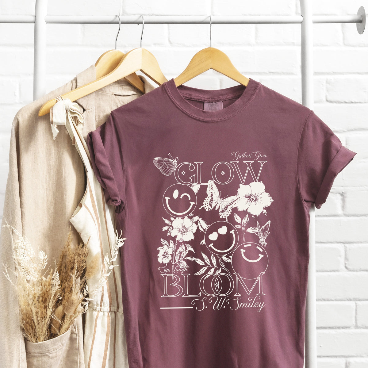 S.W.Smiley Gather, Grow, Glow - Women's Garment Dyed Graphic T-Shirt