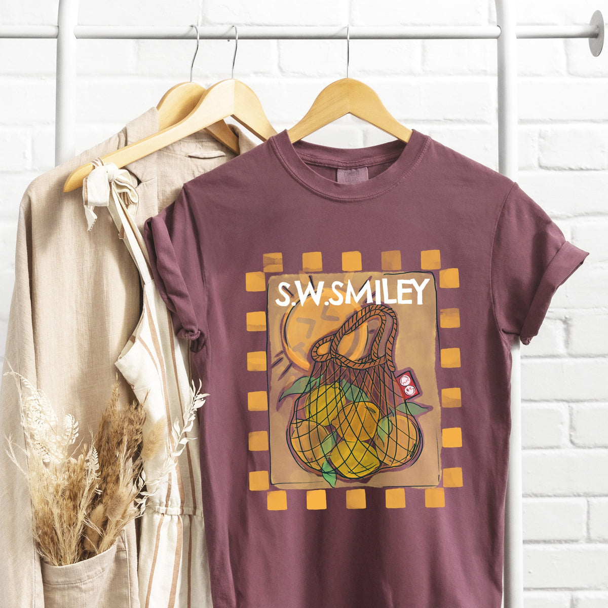 S.W.Smiley Lemon Bag - Women's Garment Dyed Graphic T-Shirt