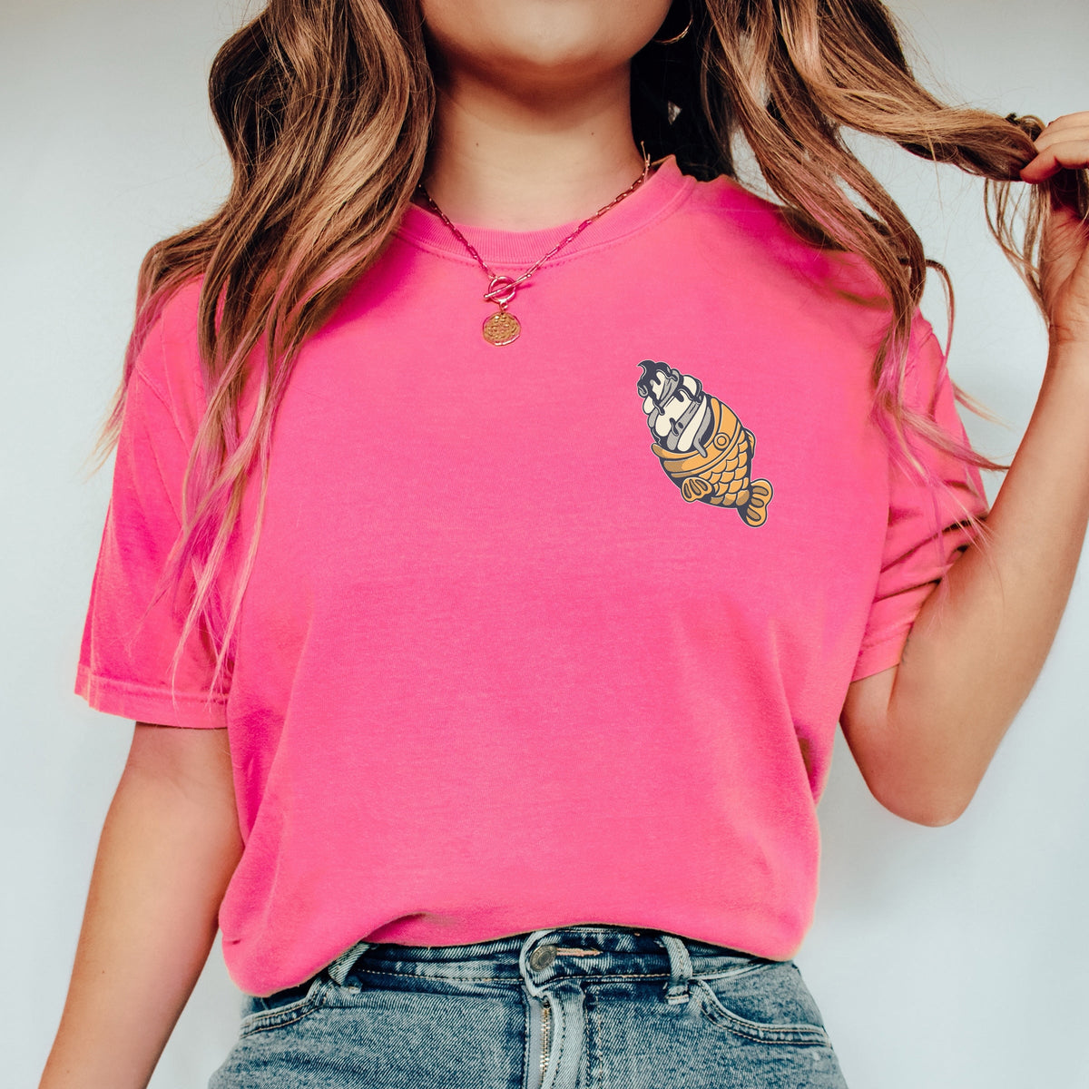 S.W.Smiley Taiyaki - Women's Garment Dyed Graphic T-Shirt