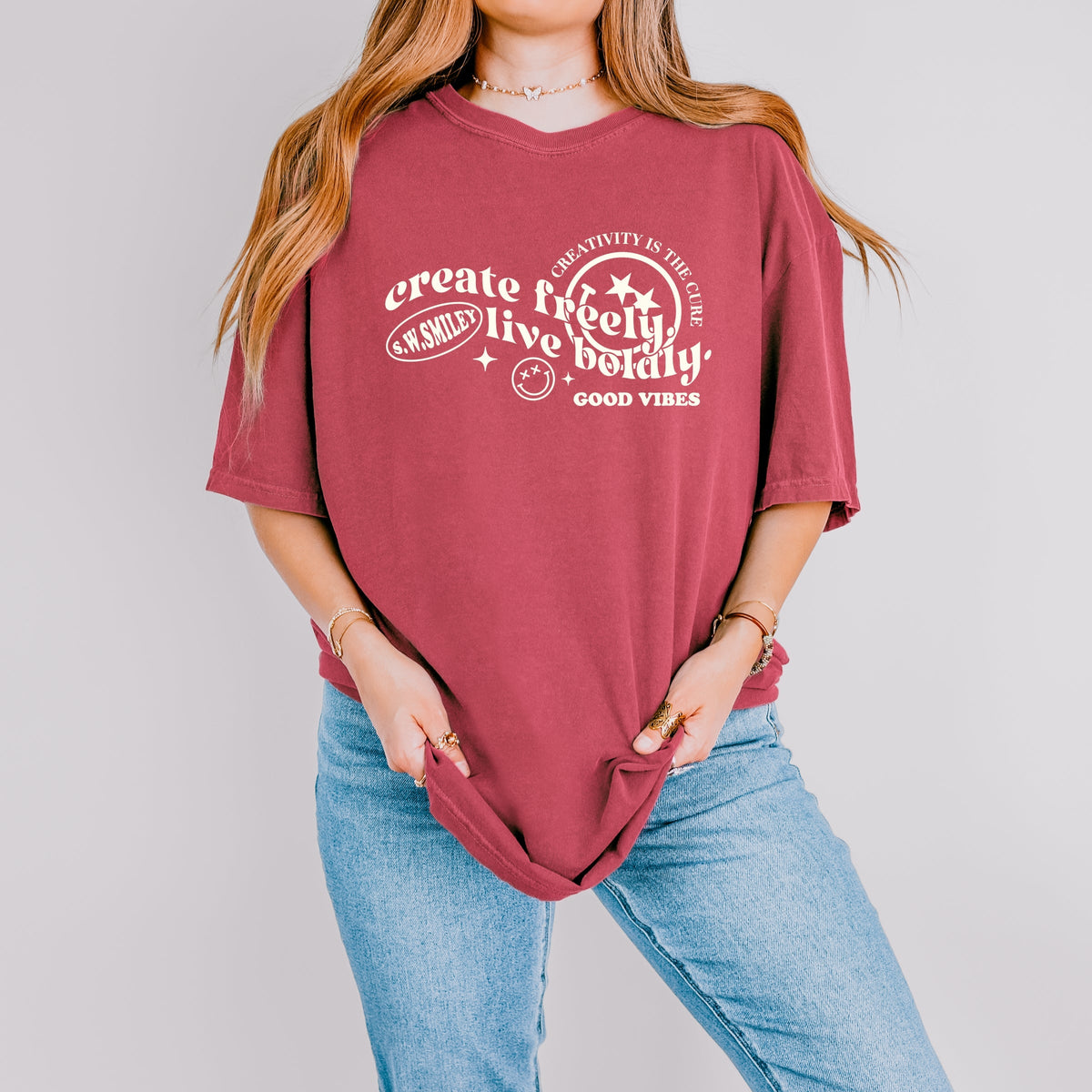 S.W.Smiley Create Freely Live Boldly - Women's Garment Dyed Graphic T-Shirt