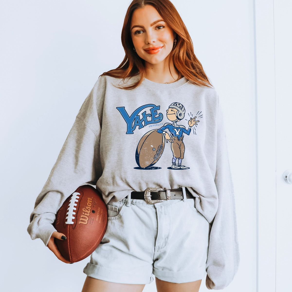 Yale University Football Character - Women's Graphic Sweatshirt