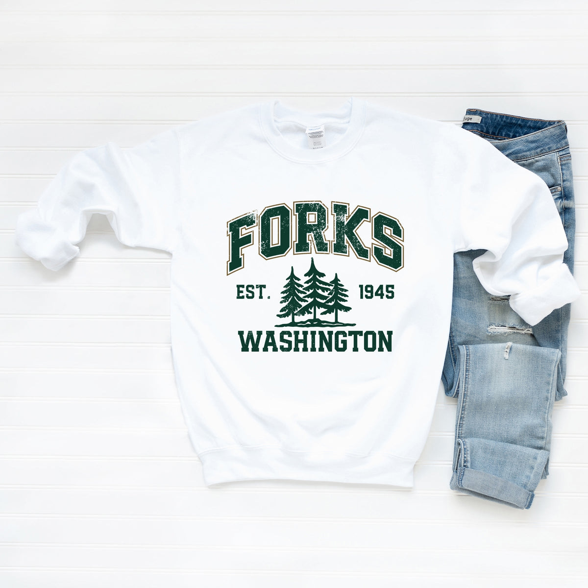 Forks Washington Distressed - Women's Graphic Sweatshirt