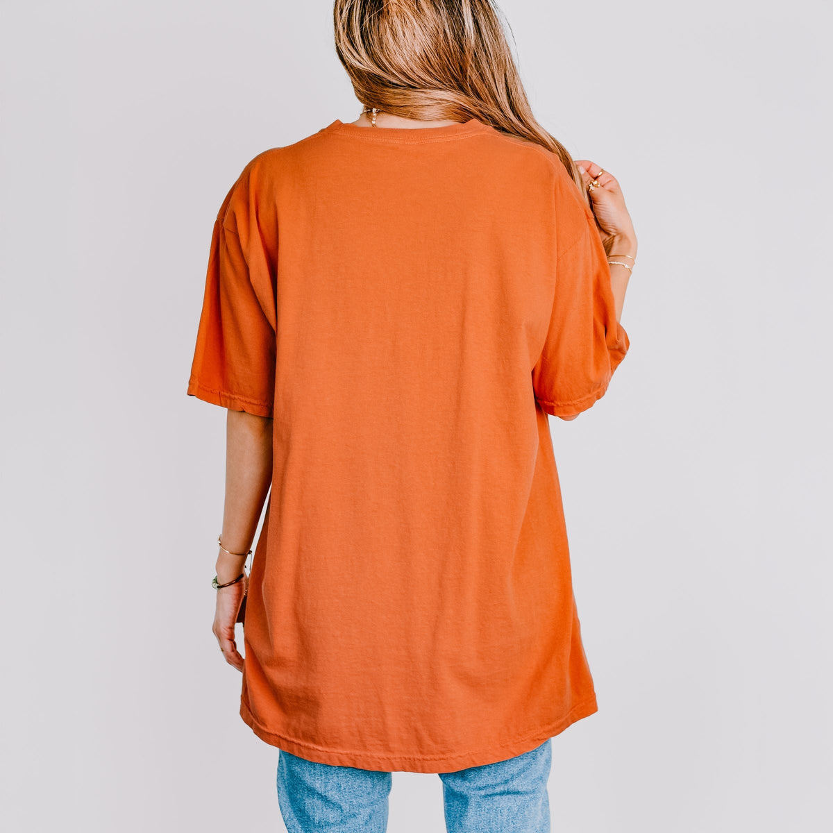 Read In Peace Book Club - Women's Garment Dyed Graphic T-Shirt