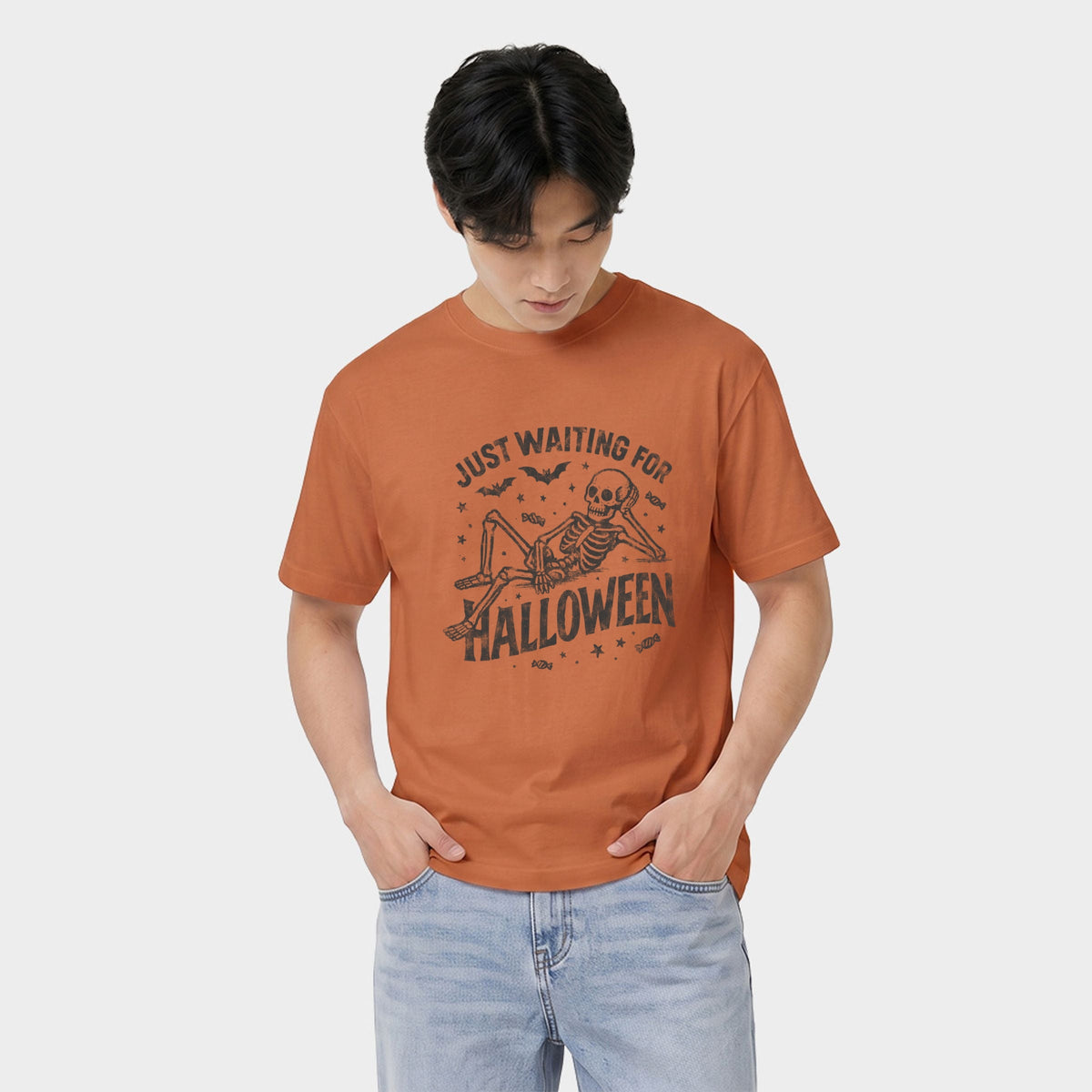 Just Waiting For Halloween Skeleton - Men's Garment Dyed Graphic T-Shirt