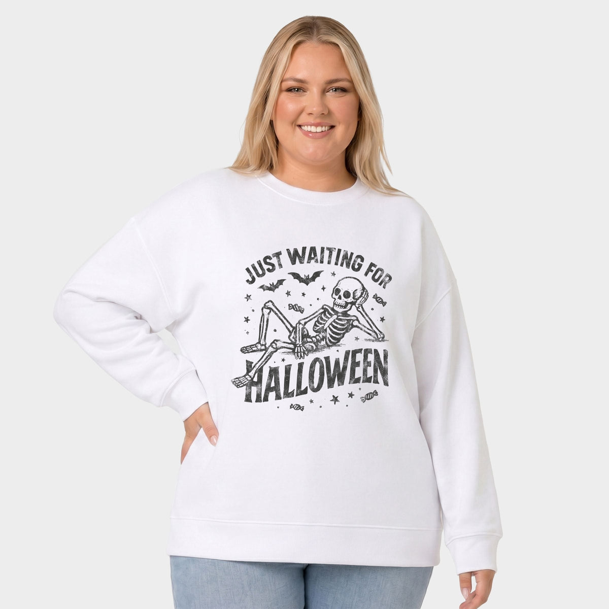 Just Waiting For Halloween Skeleton - Women's Plus Sized Graphic Sweatshirt
