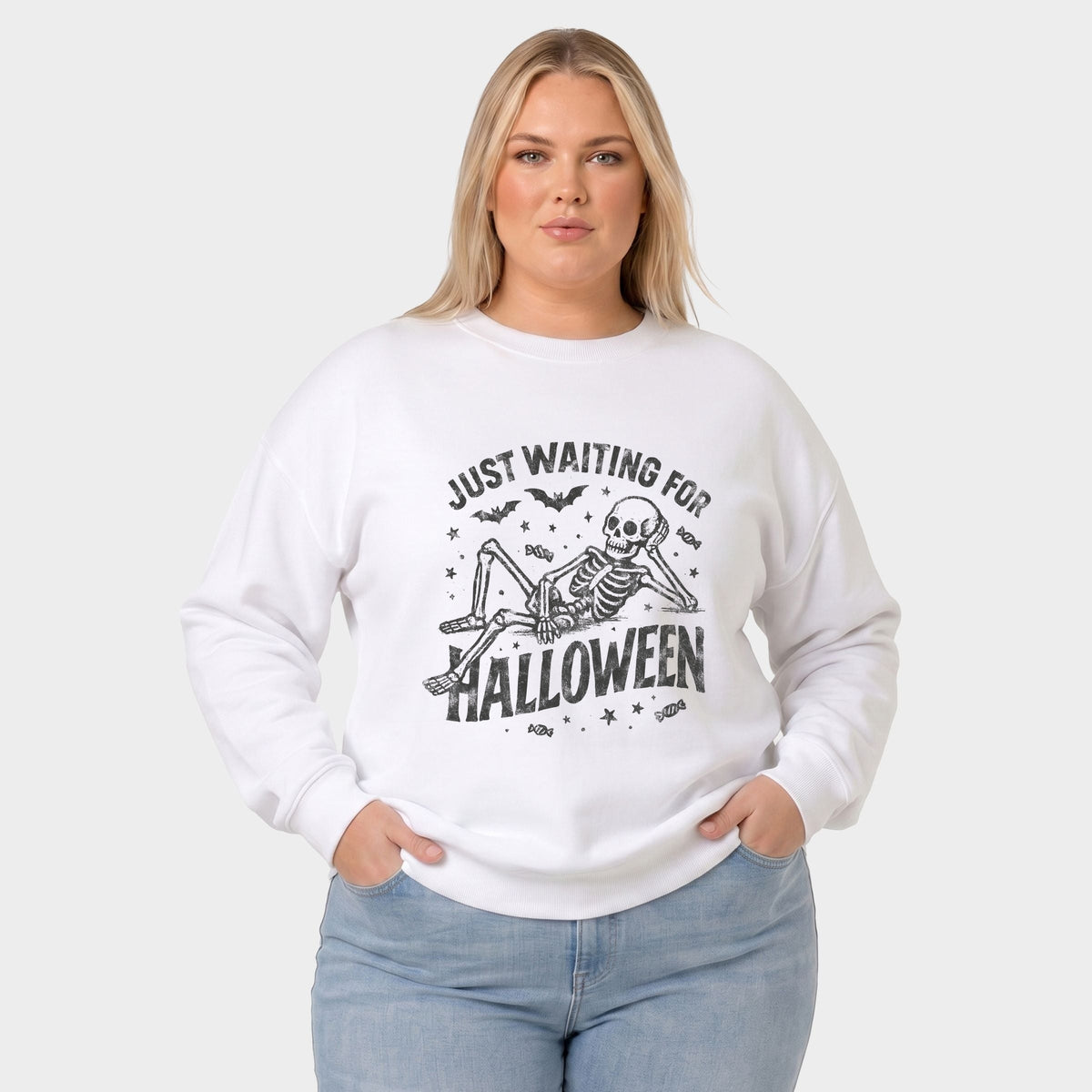 Just Waiting For Halloween Skeleton - Women's Plus Sized Graphic Sweatshirt