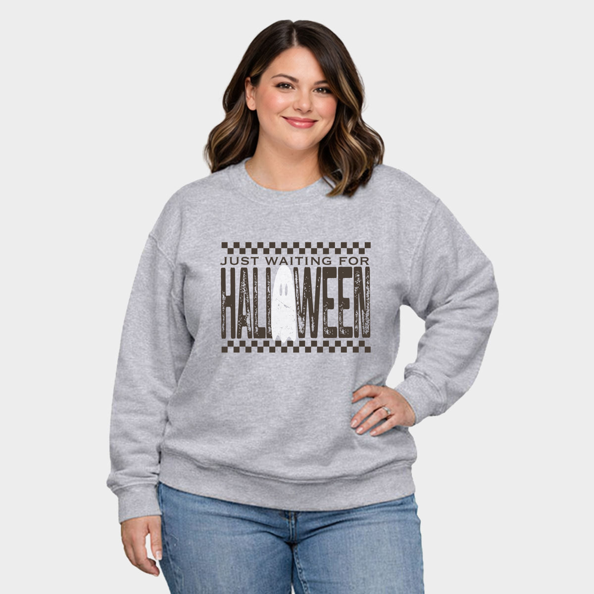 Just Waiting For Halloween Checkered - Women's Plus Sized Graphic Sweatshirt