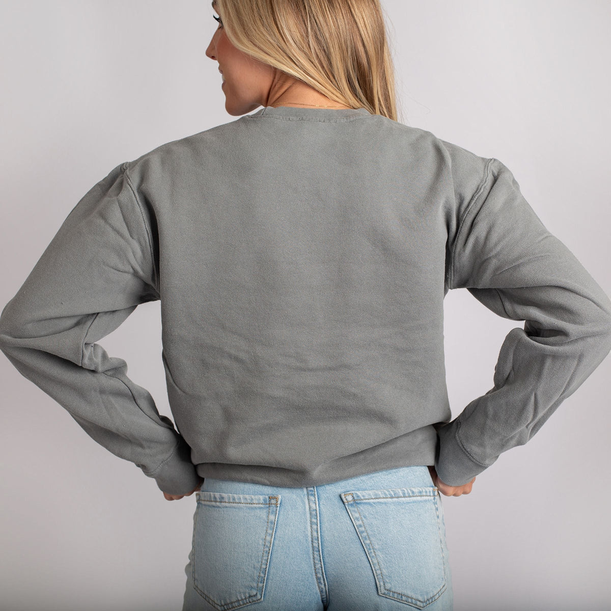 Black Cats Moon - Women's Lightweight Garment Dyed Sweatshirt