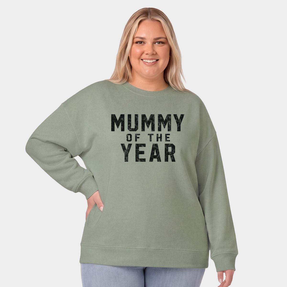 Mummy of the Year  -  Women's Plus Sized Graphic Sweatshirt